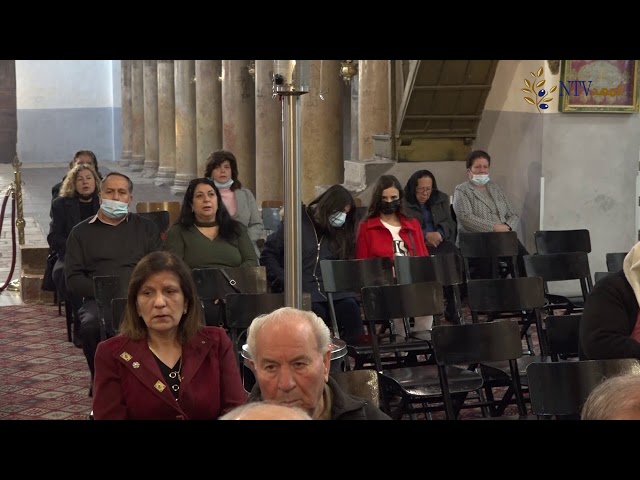 القداس الالهي من كنيسة المهد للروم الأرثوذكس بيت لحم