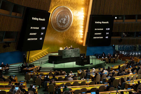 (231027) -- UNITED NATIONS, Oct. 27, 2023 (Xinhua) -- Photo taken on Oct. 27, 2023 shows the voting result during the 10th Emergency Special Session of the UN General Assembly at the UN headquarters in New York. The General Assembly on Friday adopted a resolution that calls for a humanitarian truce in Gaza. (Evan Schneider/UN Photo/Handout via Xinhua)