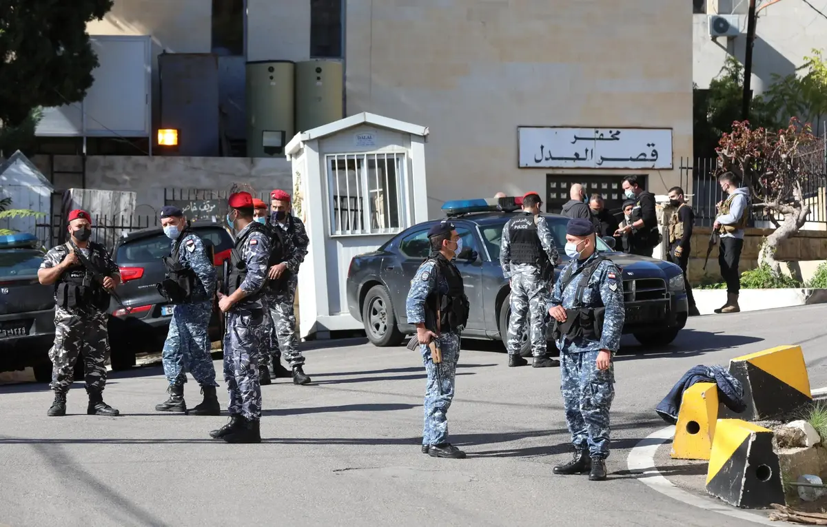 الأمن اللبناني يعلن وفاة ثلاثة سجناء بـ “محاولة فرار”