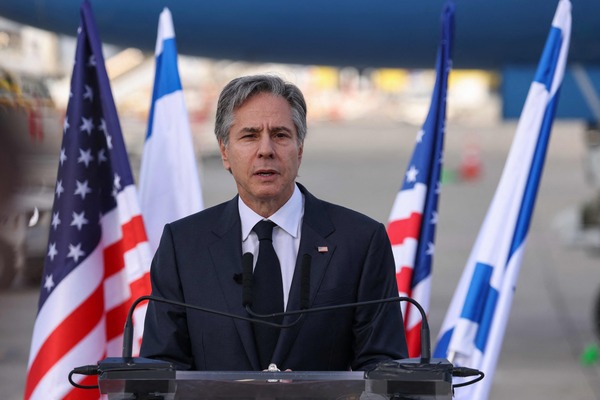 US Secretary of State Antony Blinken delivers a statement upon arrival at Israel's Ben Gurion Airport near Tel Aviv, on January 30, 2023. (Photo by RONALDO SCHEMIDT / POOL / AFP)