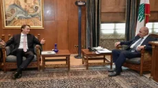 هوكشتاين يتحدث عن تقدم بمفاوضات لبنان وإسرائيل تتمسك بشرطها