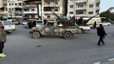 أكثر من 70 قتيلا في سورية جراء اشتباكات بين قوات الأمن ومسلحين موالين للأسد