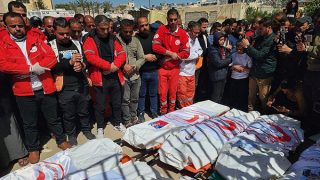 صحة غزة تكشف تفاصيل تشريح جثث المسعفين الذين استشهدوا في رفح