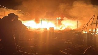 أكثر من 20 شهيدا وعشرات الإصابات برصاص الاحتلال قرب مركز المساعدات وسط القطاع