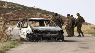 مستعمرون يعتدون على مواطن من المغير شمال شرق رام الله