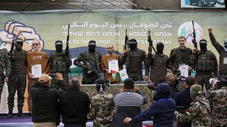 “حماس” تسلم ردها على مقترح الهدنة للوسطاء و”إسرائيل” تدرسه