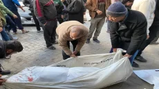 شهداء بينهم 6 من منتظري المساعدات بنيران الاحتلال شمال رفح