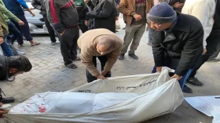 شهداء بينهم 6 من منتظري المساعدات بنيران الاحتلال شمال رفح