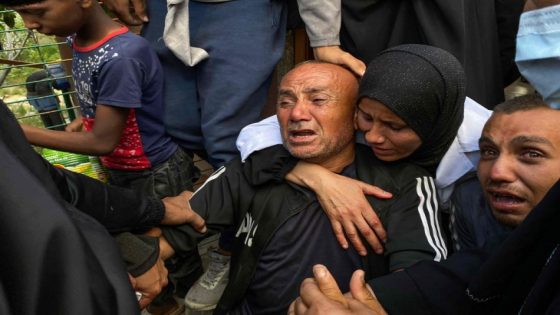 141 يوما لعودة الحرب .. عشرات الشهداء والجرحى في القطاع بالرصاص والجوع