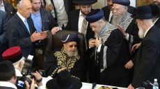 الحاخام الأكبر يهاجم نتنياهو: “ملحد لا يُعتمد عليه”