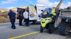 إصابة مستوطن وسط الضفة والاحتلال يواصل حملة الاعتقال