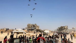 “الغذاء العالمي”: إدخال المساعدات برا هو الحل الوحيد بغزة.. “نصف مليون يواجهون المجاعة”