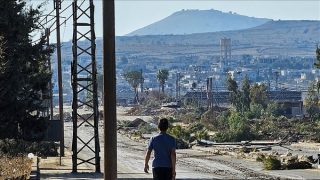 لوحوا بـ”إسرائيل الكبرى”.. مستوطنون يحاولون إقامة بؤرة جنوب سوريا