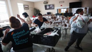 قاضية توقف ترحيل إدارة ترمب لمهاجرين من هندوراس ونيبال ونيكاراغوا