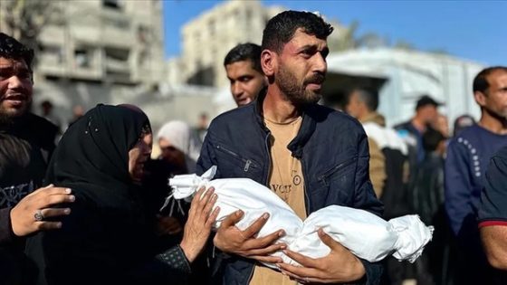 رئيس الوزراء الماليزي يؤكد تراجع الثقة بالنظام الدولي: “الأطفال يُقتلون بلا تردد في غزة”