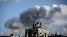 “أطباء بلا حدود” تعلق عملياتها في مدينة غزة بسبب هجمات إسرائيل