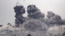 الاحتلال الإسرائيلي يستهدف طواقم الدفاع المدني في غزة أثناء عملهم الإنساني