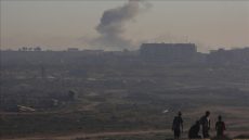 “حكومة غزة”: إسرائيل تتجاهل دعوات وقف القصف وتقتل 118 فلسطينيا