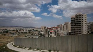 52 ألف عامل فلسطيني “غير قانوني” في دولة الاحتلال