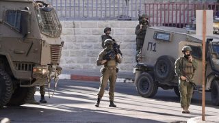 الضفة.. الجيش الإسرائيلي يقتحم مدنا وبلدات ويعتقل فلسطينيين