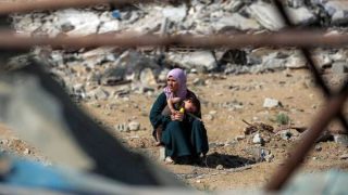 مصادر طبية فلسطينية: انتشال جثامين 135 شهيداً خلال 24 ساعة