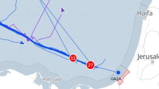 مصادر: سفينة “ميكينو” تنجح بكسر الحصار وتدخل مياه غزة الإقليمية