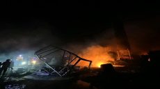 غارات على لبنان وعون يتهم إسرائيل بمواصلة انتهاك التزاماتها