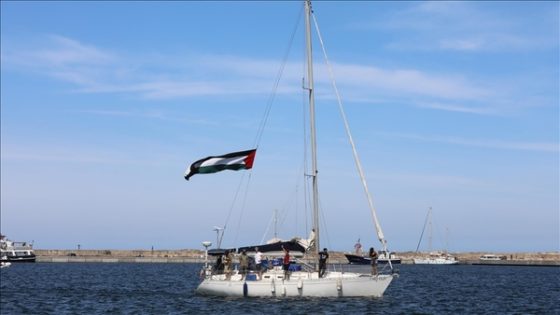 الجزائر تعلن إجلاء 11 من مواطنيها شاركوا بـ”أسطول الصمود”