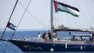أسطول الصمود يقترب من سواحل غزة