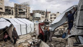 الدفاع المدني في غزة: نحتاج 450 ألف خيمة لإيواء النازحين