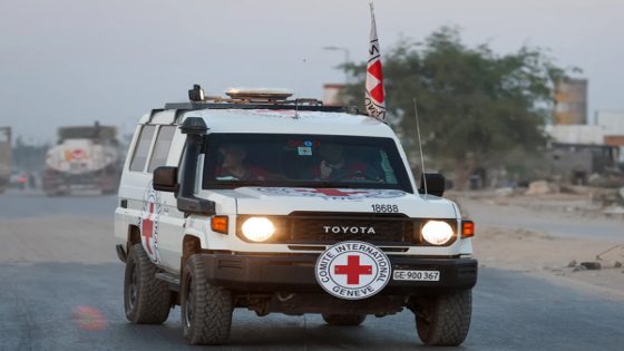 قصف إسرائيلي على خان يونس ونسف مبانٍ في البريج