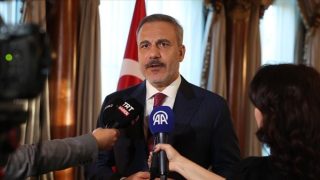 فيدان: ناقشت مع المسؤولين الأمريكيين رؤية تركيا بشأن سوريا