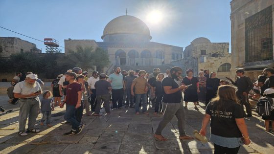محافظة القدس تحذر من استغلال موسم الأعياد العبرية لفرض وقائع جديدة في المسجد الأقصى